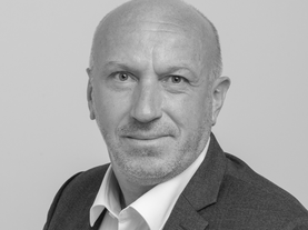 Thomas Mercier_Echoes_b&w.png